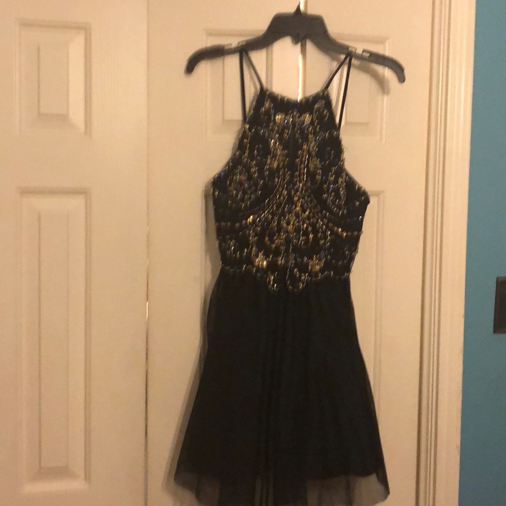 Short formal dress